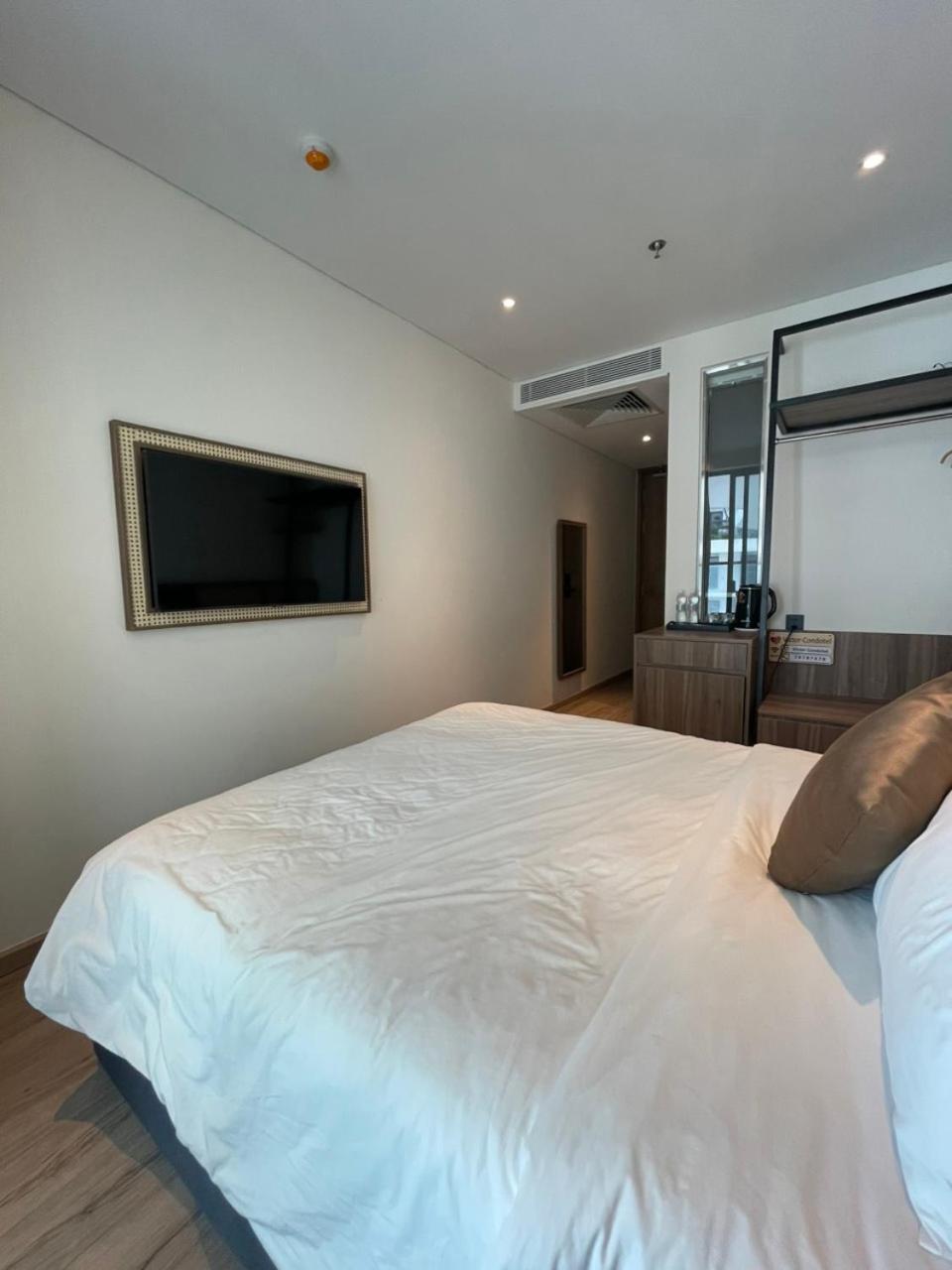 Luna Apartment - Apec Mandala Phu Yen Туихоа Экстерьер фото
