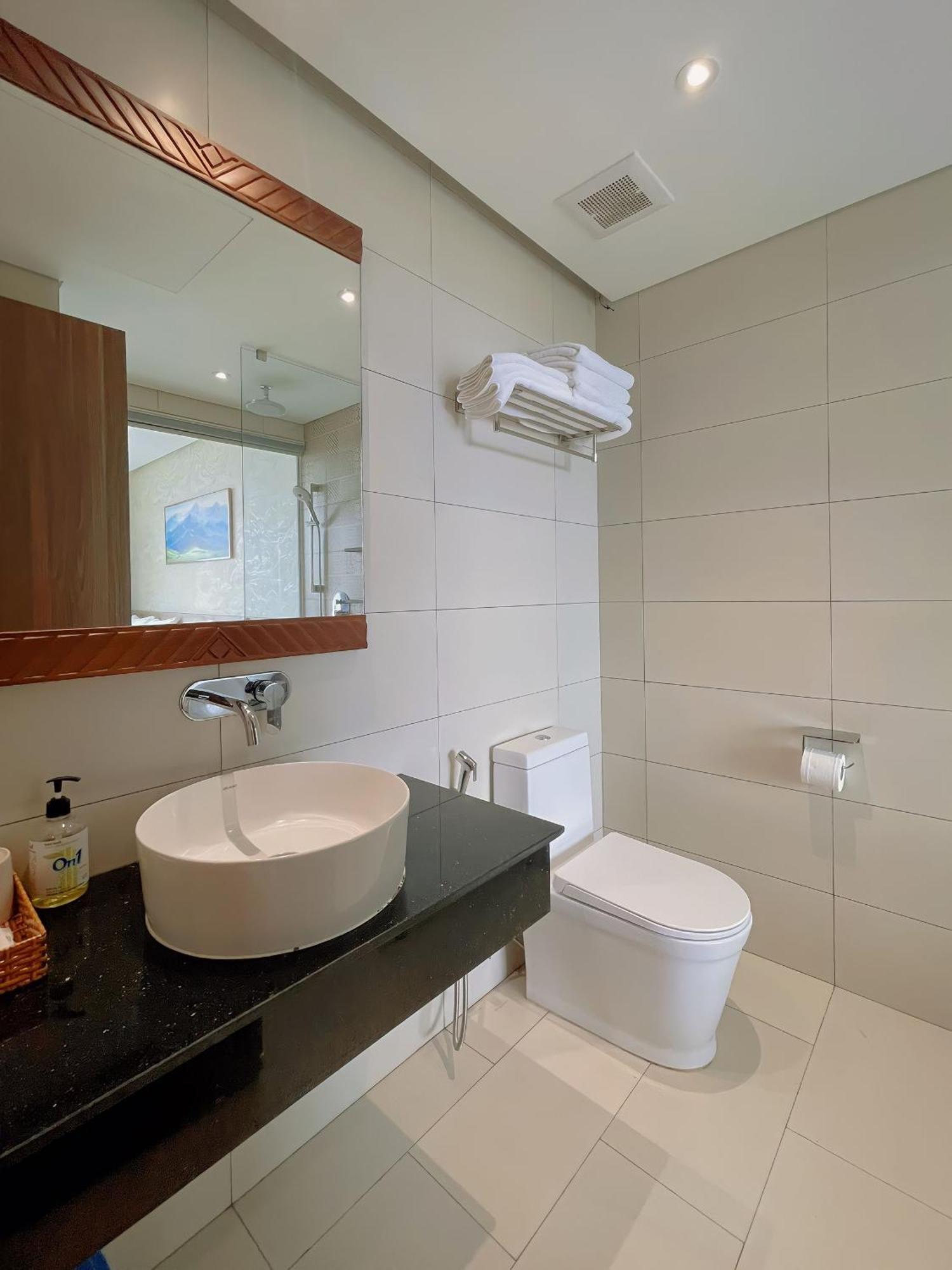 Luna Apartment - Apec Mandala Phu Yen Туихоа Экстерьер фото