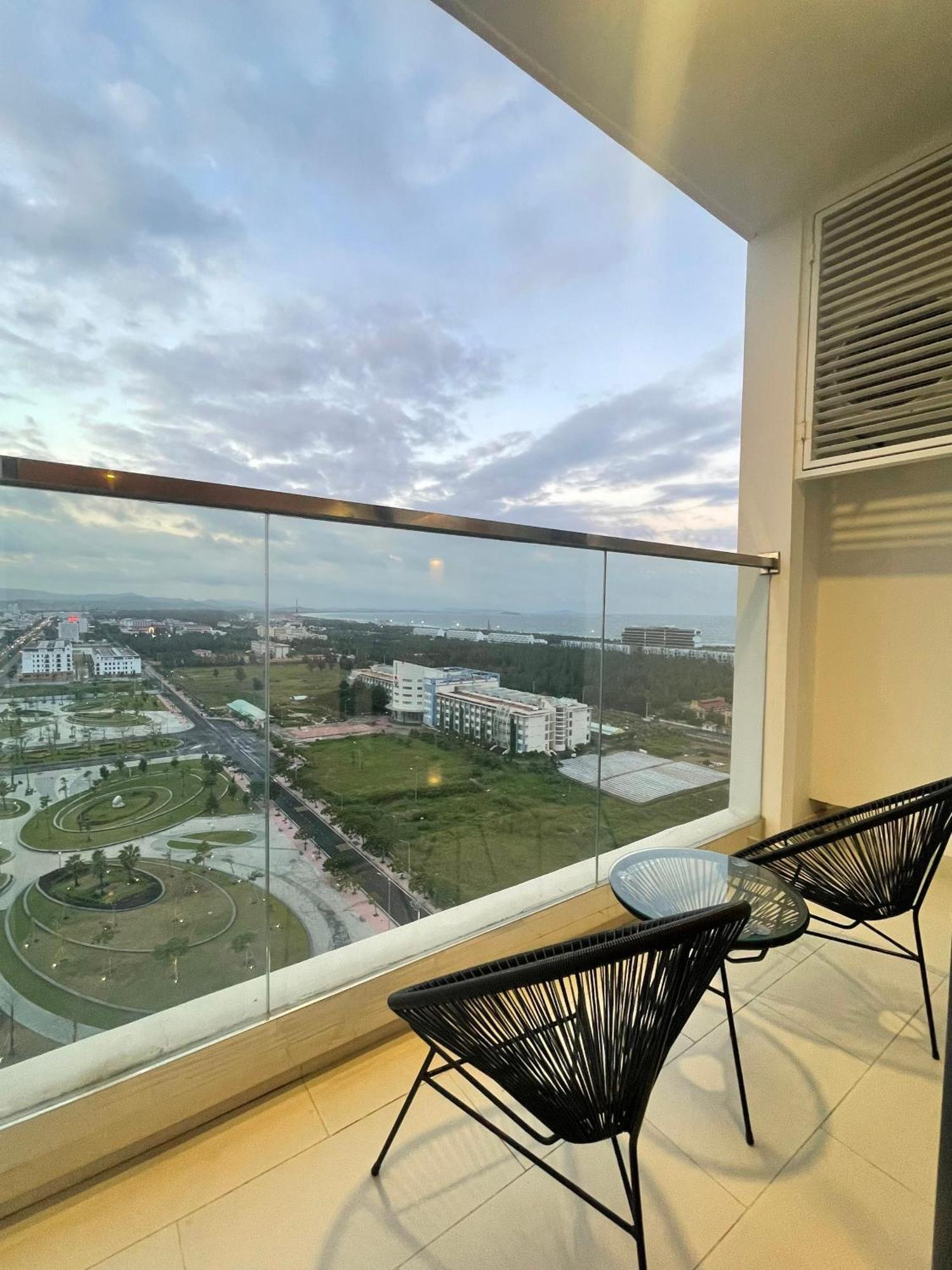 Luna Apartment - Apec Mandala Phu Yen Туихоа Экстерьер фото